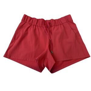 Lululemon Women’s On The Fly 2.5 inch Short Size 8 Pink W7AG7S